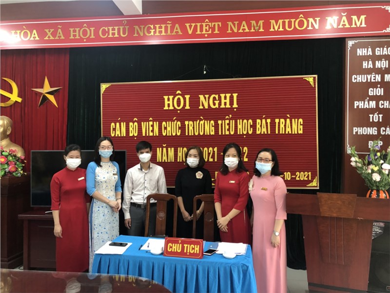 Hội nghị cán bộ viên chức trường TH Bát Tràng. Năm học 2021-2022